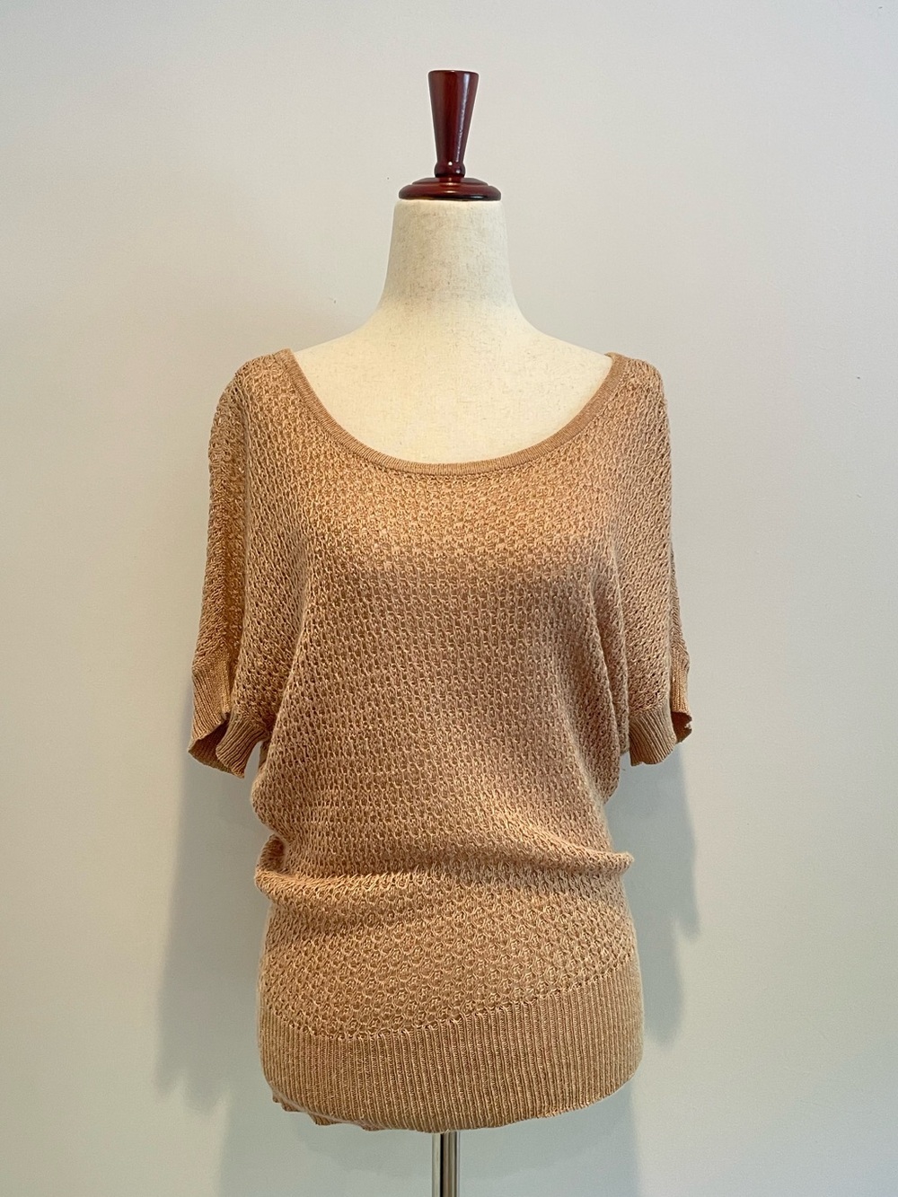 LOFT Camel Scoop Neck Knit Top - size small